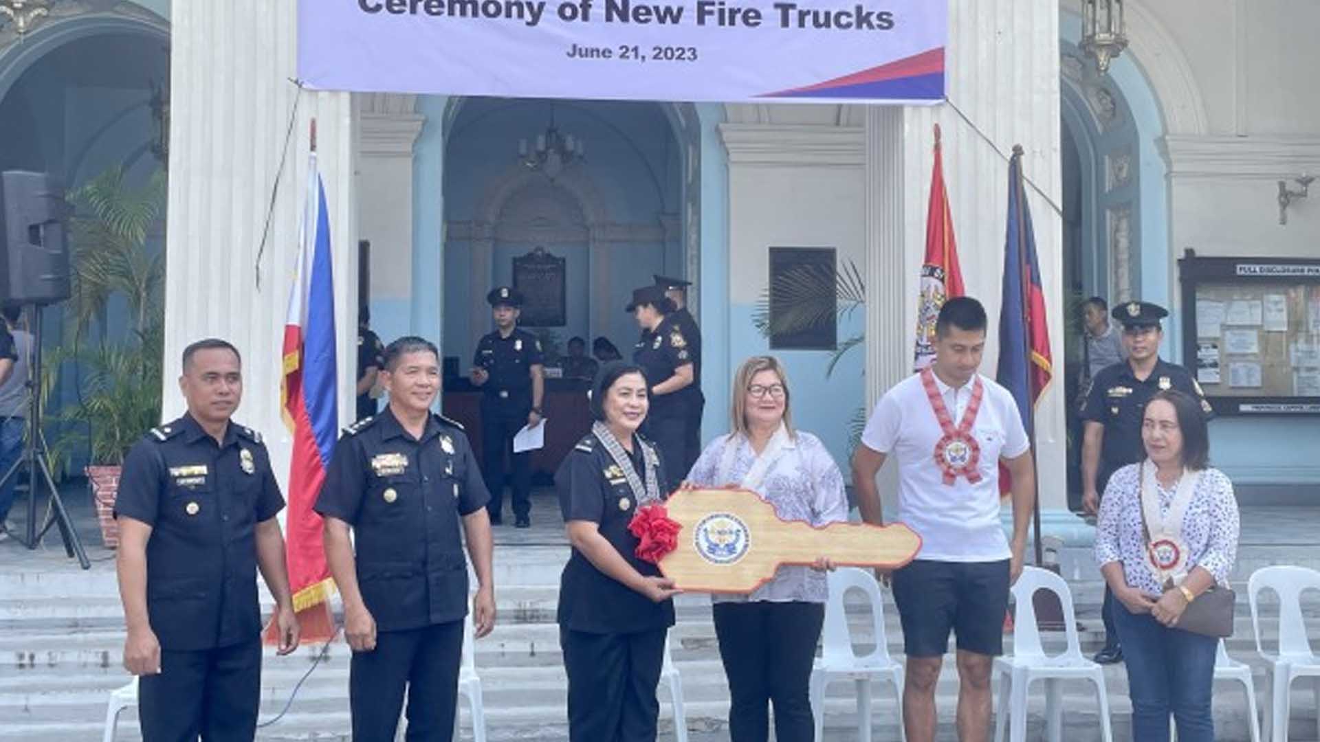 Ilocos Norte Receives First Batch Of New Fire Trucks From BFP | The ...